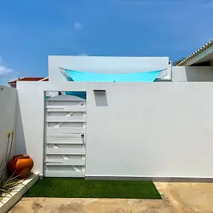 https://paradise-studio.comcaribbean.com